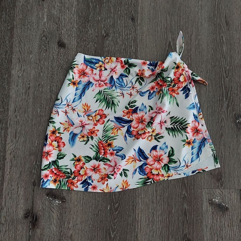 Hawaiian Floral Print Summer Vacation Waist Tie Cover Up Skirt Small